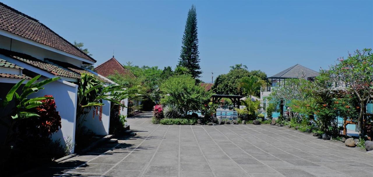 Hotel Minak Jinggo Banyuwangi  Zewnętrze zdjęcie