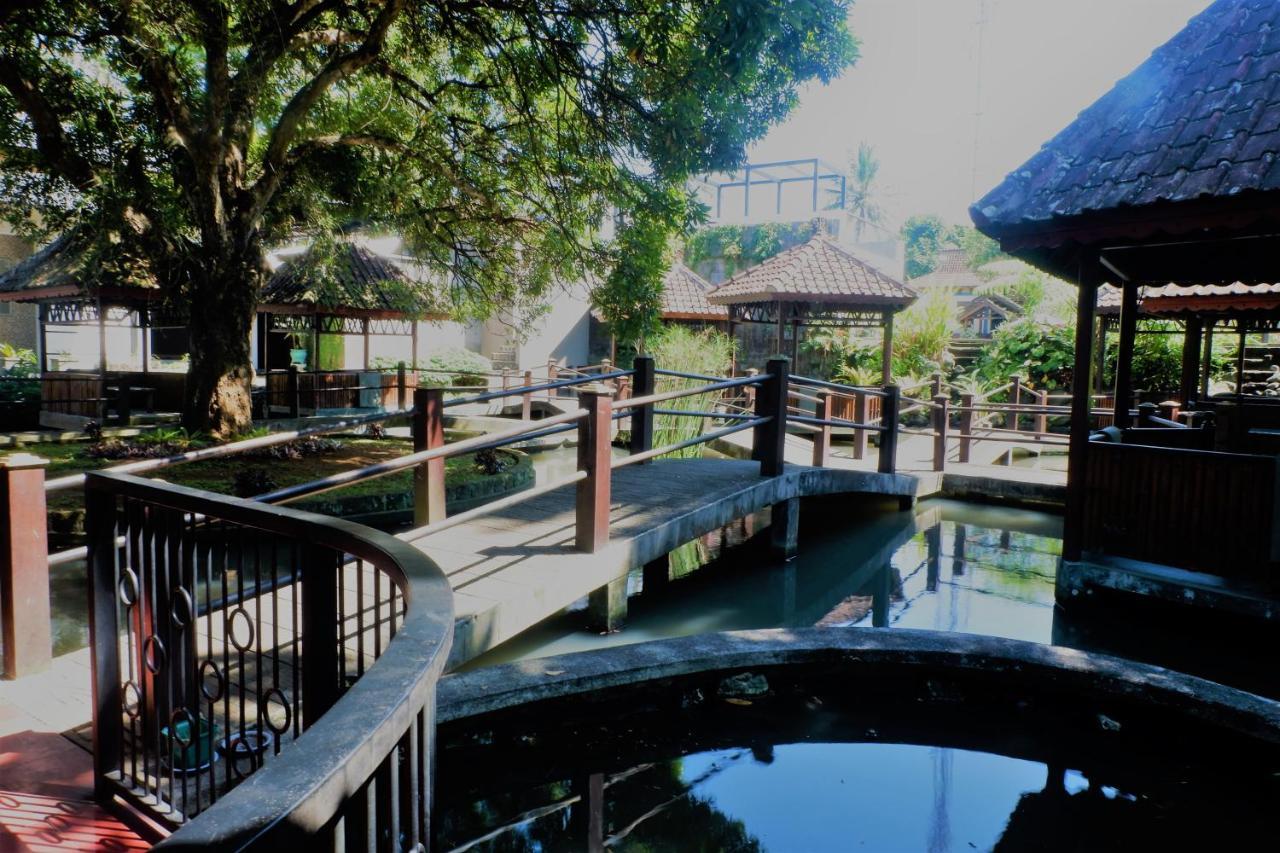 Hotel Minak Jinggo Banyuwangi  Zewnętrze zdjęcie